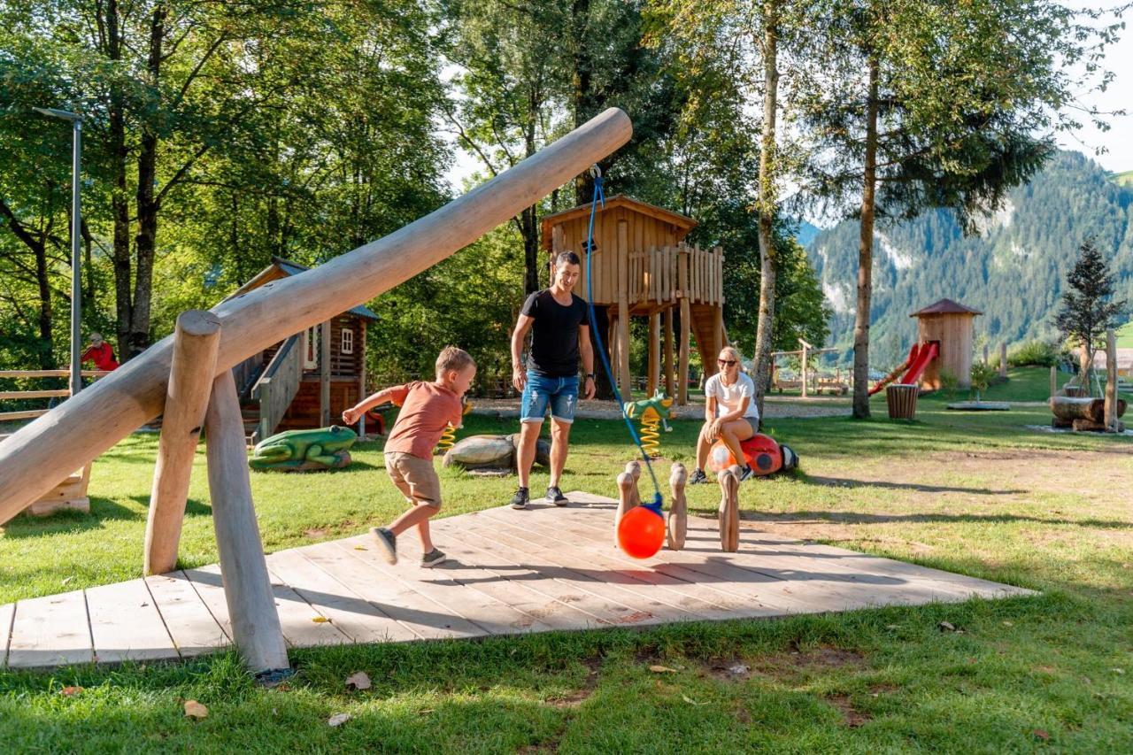 Apart Central - Premium Mountain&Garden Mayrhofen Exterior foto