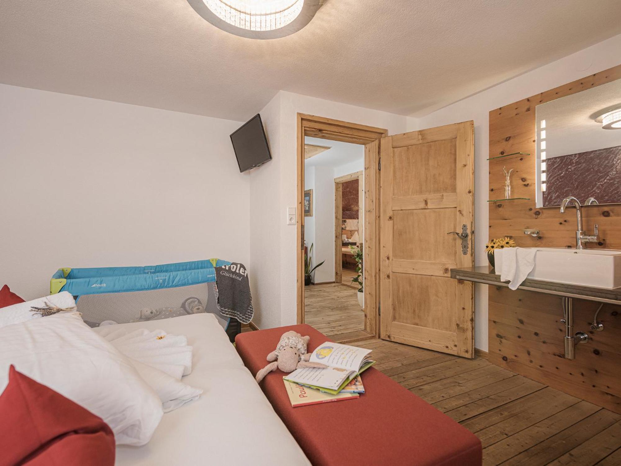 Apart Central - Premium Mountain&Garden Mayrhofen Habitación foto