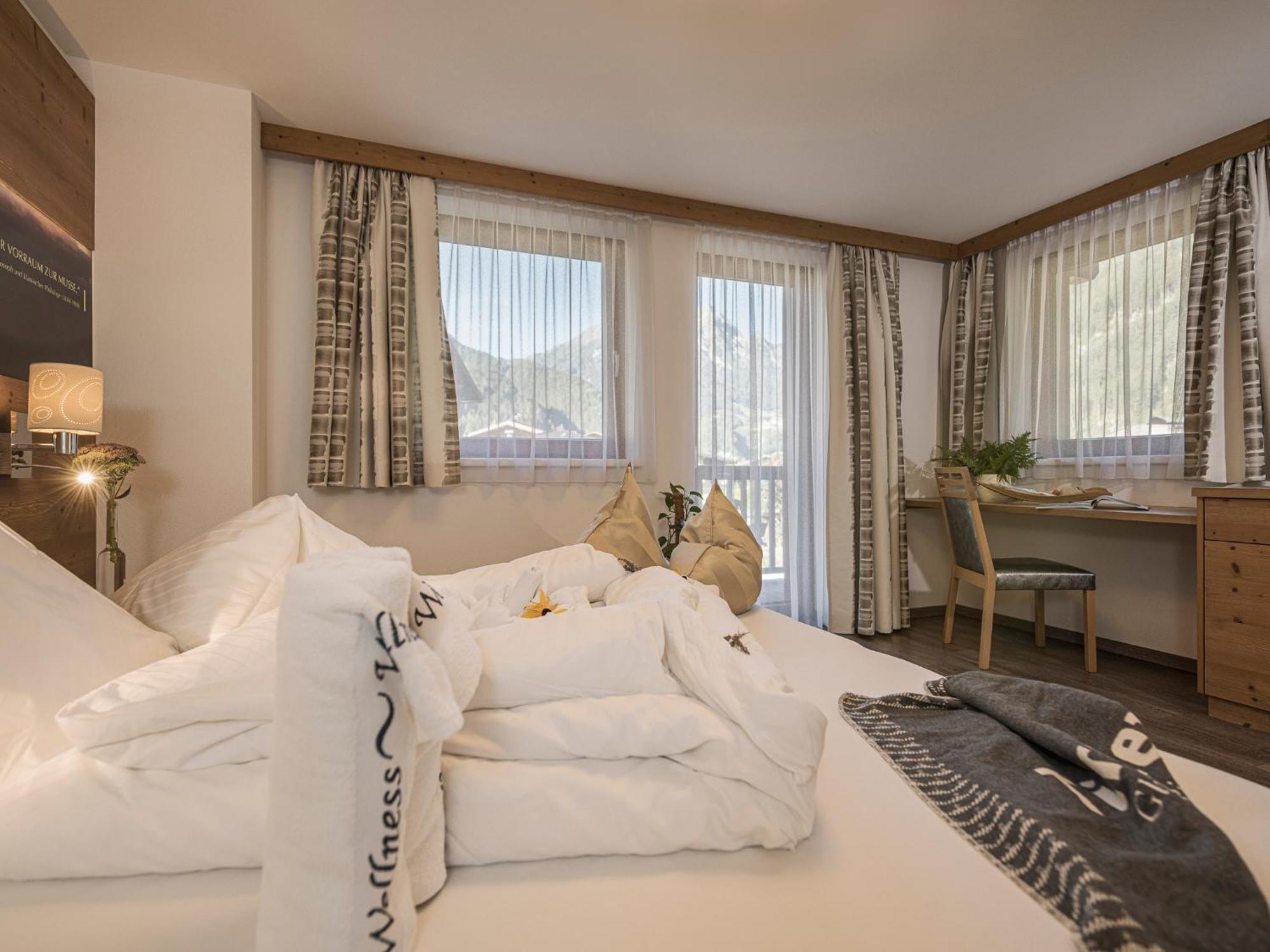 Apart Central - Premium Mountain&Garden Mayrhofen Habitación foto