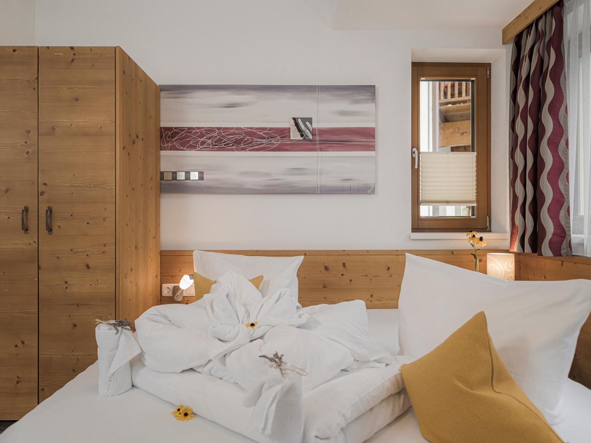Apart Central - Premium Mountain&Garden Mayrhofen Habitación foto